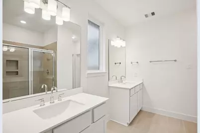 29307 Meadowcreek Hill Drive, Waller, TX 77484 - Photo 11