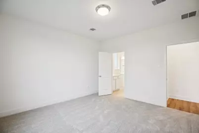 29307 Meadowcreek Hill Drive, Waller, TX 77484 - Photo 11