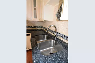 7326 Eagle Pass Street, Houston, TX 77020 - Photo 25