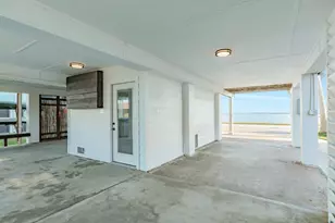 1301 Blue Heron St, Bayou Vista, TX 77563 - Photo 21