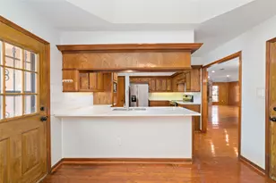 15319 La Paloma Dr, Houston, TX 77083 - Photo 9