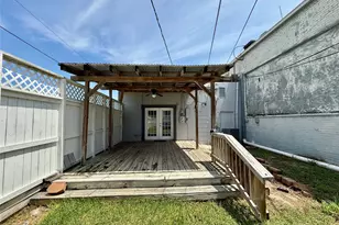 231 W Broad St, Freeport, TX 77541 - Photo 23