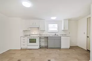 1749 Max Rd, Pearland, TX 77581 - Photo 11