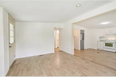 1749 Max Road #4, Pearland, TX 77581 - Photo 9
