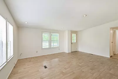 1749 Max Road #4, Pearland, TX 77581 - Photo 7