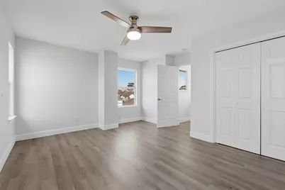 9026 McGallion Road, Houston, TX 77022 - Photo 23