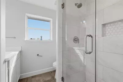 9026 McGallion Road, Houston, TX 77022 - Photo 27