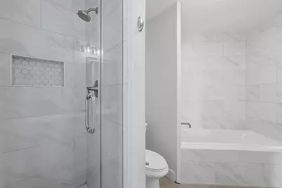 9026 McGallion Road, Houston, TX 77022 - Photo 19