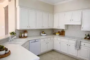 4402 Water Elm Way, Houston, TX 77059 - Photo 7