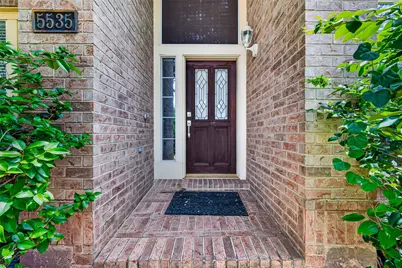 5535 Moss Meadow Court, Sugar Land, TX 77479 - Photo 5