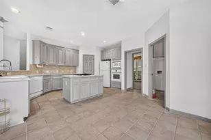 5535 Moss Meadow Ct, Sugar Land, TX 77479 - Photo 19