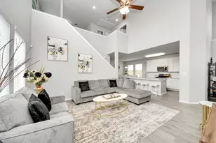 5324 CJ Walker Ln, Houston, TX 77048 - Photo 7