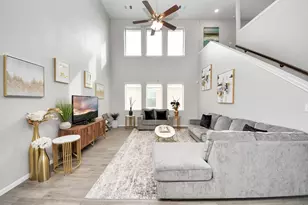 5324 CJ Walker Ln, Houston, TX 77048 - Photo 5