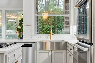 62 N Spring Trellis Circle, The Woodlands, TX 77382 - Photo 15