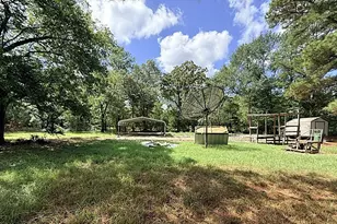 58 Roy Webb Rd, Huntsville, TX 77320 - Photo 25