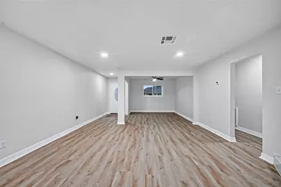 9715 Seeker Street, Houston, TX 77078 - Photo 3
