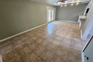 2126 Possum Creek Rd, Houston, TX 77017 - Photo 13