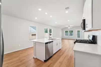 29218 Farmhouse Estates Drive, Waller, TX 77484 - Photo 5