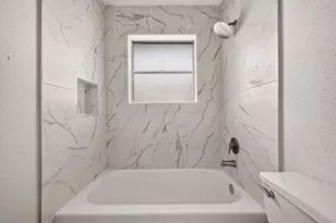 7530 Gulfbriar Pl, Houston, TX 77489 - Photo 9