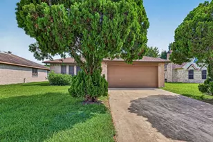 7530 Gulfbriar Pl, Houston, TX 77489 - Photo 13