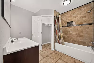 7530 Gulfbriar Place, Houston, TX 77489 - Photo 11