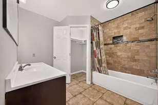 7530 Gulfbriar Pl, Houston, TX 77489 - Photo 11