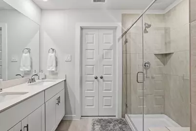 16687 Sterling Cliff Street, Conroe, TX 77302 - Photo 11