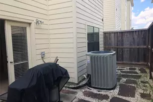 3656 Main Plaza Dr, Houston, TX 77025 - Photo 23