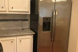 3656 Main Plaza Dr, Houston, TX 77025 - Photo 9