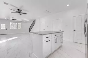 5912 Mayle St, Houston, TX 77016 - Photo 7