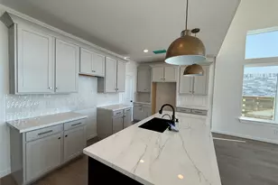 10714 Midnight Ct, Richmond, TX 77469 - Photo 9