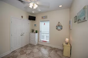 1983 Matt Dr, Crystal Beach, TX 77650 - Photo 31