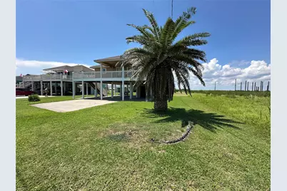 3415 Sand Dollar Drive, Crystal Beach, TX 77650 - Photo 5