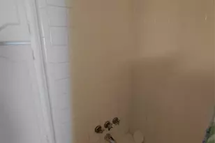 406 N Post Oak Ln, Houston, TX 77024 - Photo 23