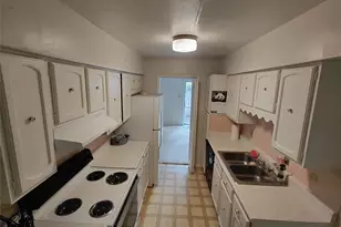 406 N Post Oak Ln, Houston, TX 77024 - Photo 29