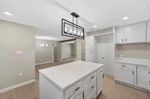 7413 W Knoll St, Houston, TX 77028 - Photo 15