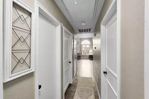 6102 Seawall Blvd, Galveston, TX 77551 - Photo 9