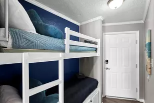 6102 Seawall Blvd, Galveston, TX 77551 - Photo 13