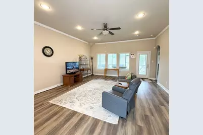 141 Majestic Oak Circle, Lake Jackson, TX 77566 - Photo 29