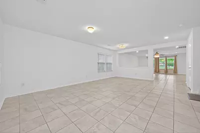 4027 Lake Cypress Circle, Houston, TX 77068 - Photo 5