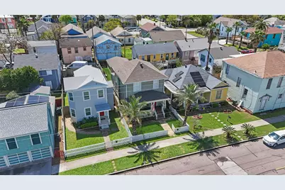 2917 Avenue Q, Galveston, TX 77550 - Photo 39