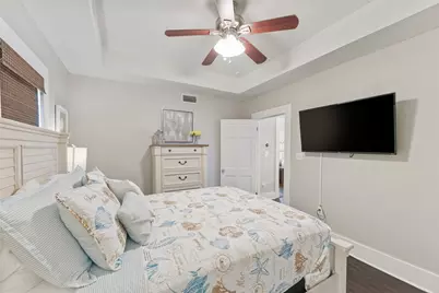 2917 Avenue Q, Galveston, TX 77550 - Photo 21