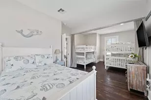 2917 Avenue Q, Galveston, TX 77550 - Photo 21