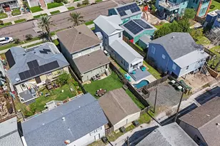 2917 Avenue Q, Galveston, TX 77550 - Photo 41