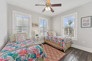 2917 Avenue Q, Galveston, TX 77550 - Photo 19