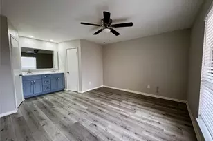 9000 Bissonnet St, Houston, TX 77074 - Photo 7