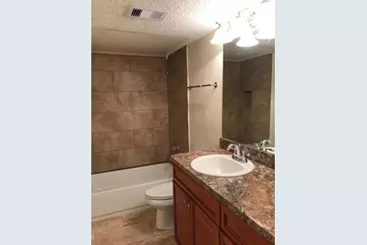 1947 Green Briar Colony Drive #15518-C, Houston, TX 77032 - Photo 5