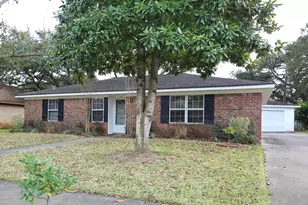111 Azalea, Sugar Land, TX 77478 - Photo 13