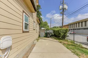 1310 Dennis St, Houston, TX 77004 - Photo 5