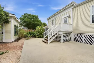 1207 Postoffice, Galveston, TX 77550 - Photo 27
